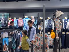 -迪卡侬(环球港店)