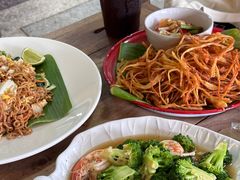 -Kat's Kitchen