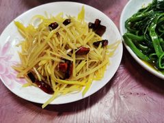 酸辣土豆丝-洪霞餐馆