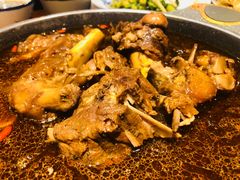 -亿诣蝎府炸酱面羊蝎子火锅(酷车小镇店)