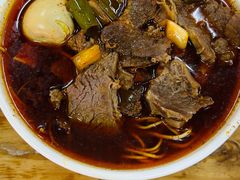 -正宗襄阳一桥陈家牛肉面