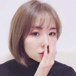 -Hello Lady发型设计