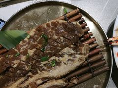 -草家酱蟹炭火烤肉店(珲春南路一店)