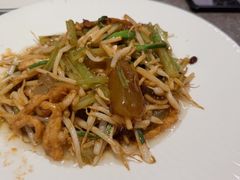 老济南炒合菜-闫府私房菜·老字号(恒隆店)