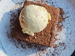 布朗尼巧克力蛋糕-SMOKI & CO(五大道店)