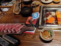 -吴氏老牌坊云南鱼豆花火锅店(通江街店)