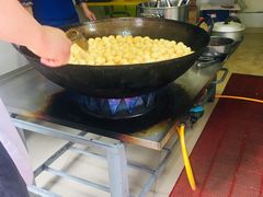 -邓记新一代糖油果子(四川煤管局供销公司职工宿舍店)