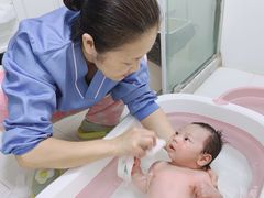 -娜姐娜娜家·月嫂·育儿嫂(嘉妇幼店)