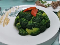 -伊源鼎盛餐饮服务有限公司