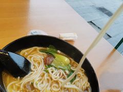 -三千粉牛肉米粉(来客茂店)