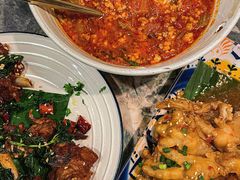 -浩海火燒雲傣家菜(芮欧百货店)