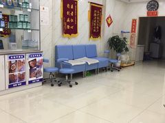 -朋朋修脚(滂江街店)