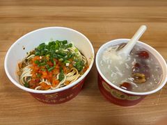 -江三王记牛杂馆(总店)