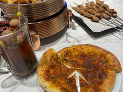 新疆手工烤馕-阿里疆Alijiang·丝路美食·异域风情·清真(长楹天街店)