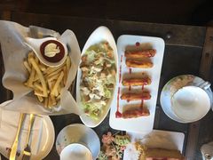 -百好乐宠物友好餐厅(朝外大街店)