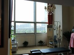 -脊艾堂理疗·推拿(美年广场店)