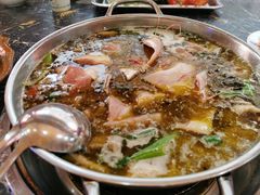 特色肥肠鱼-韩妹鱼庄·泸定老字号(泸定店)