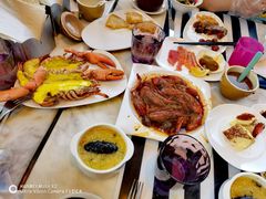 -万达文华酒店·48F云端窗景美食汇自助餐厅