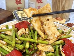 -天宝食坊·啫啫煲大排档(西华路店)