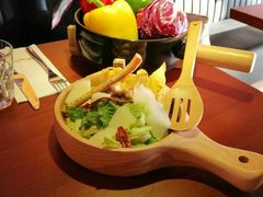 -鹿萤季·营地小馆(皇后公园店)