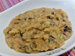 -香巴拉云南餐厅(华莱坞店)