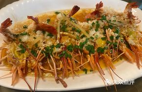 Steamed Yangcheng Lake No.1 Shrimp