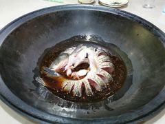 -边江铁锅炖鱼(振八街店)