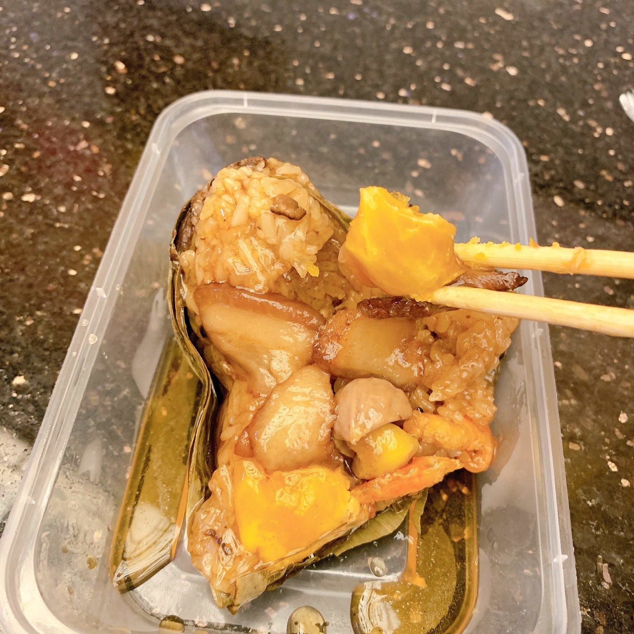 🌸小煜带你吃美食之老妈宫粽球🌸 品