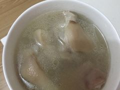 -山明水秀大饭店