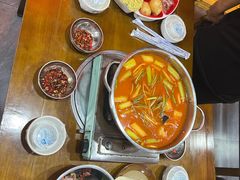 -苗家恒灵酸汤鱼-跳水牛肉连锁店(凯里总店)