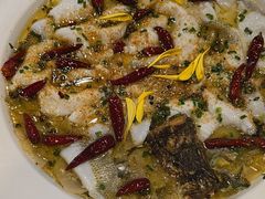 -渔语鱼酸菜鱼新川菜(来福士店)