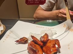 -鸽子侯·家宴·平价海鲜(绿地店)