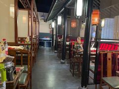 -卢大鲜鱼头捞饭(美利广场店)