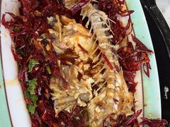 -巧克力渔家.小船海鲜家常菜(三浴场店)