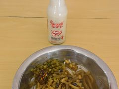 -阿婆米粉店