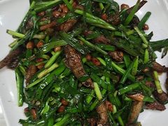 -始于2011柳周农家菜沙田柚美食店(东大街店)