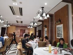 -老人和饭店(淮海中路店)