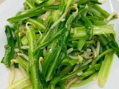 -新峰肉骨茶(总店)