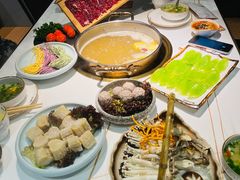 -牛人日志·鲜牛肉骨汤火锅(万科里瑧店)