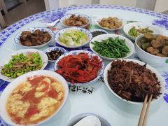-爱的果实月嫂育婴师(世纪东方店)