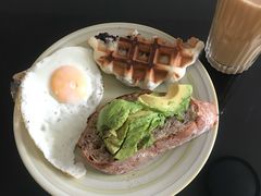 紫米格子-玥儿弯弯手作烘焙(中海国际社区御城店)
