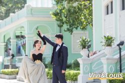 -现代经典婚纱摄影