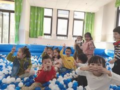 -吉的堡幼儿园(复地花屿城分园)