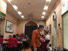 大堂-清真吴记门钉肉饼·喜多利