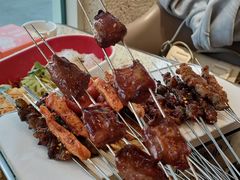 -小董哥烤串·爆汁大油边(故宫店)