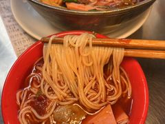 -铁锅哥米线