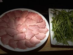 -有一锅·野生菌黑山羊腊排骨火锅(古城北门店)