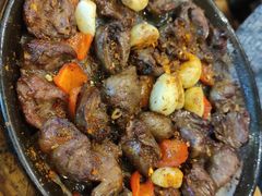 -老东镇啤酒屋海鲜加工·蒸汽海鲜·海鲜烧烤(台东店)