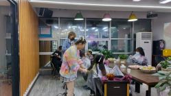-88潮牌美发沙龙