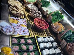 -一绪に寿喜烧自助(世茂广场店)